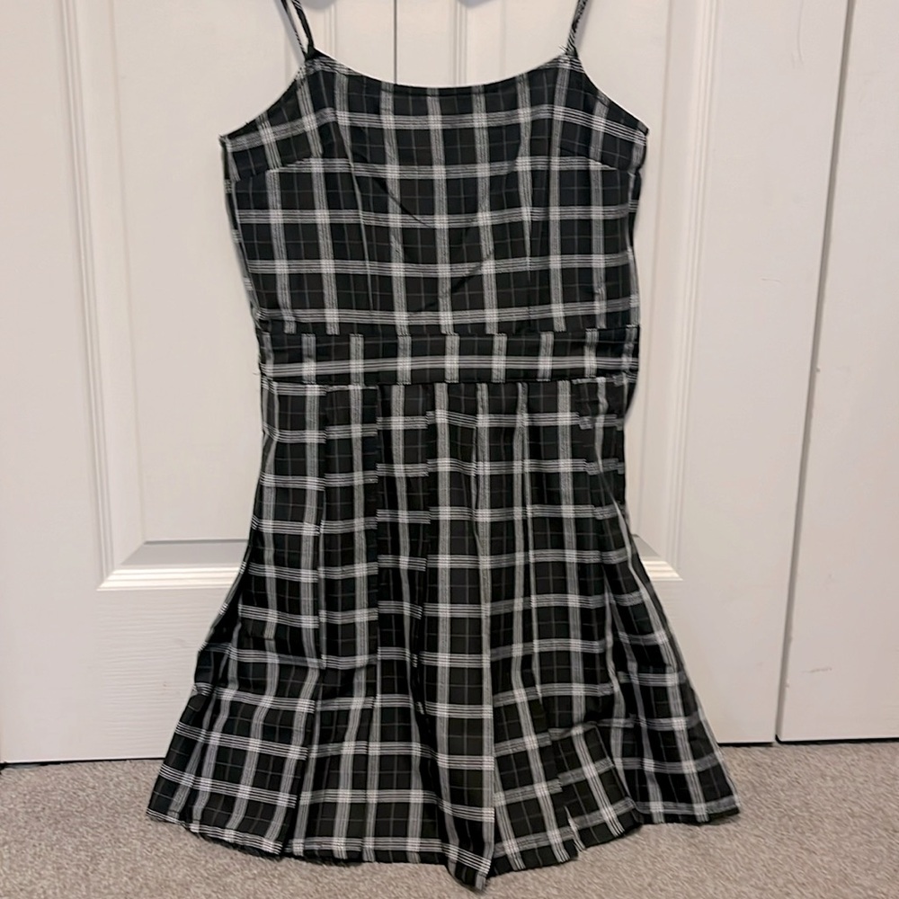 Divided (H&M), Checkered Pattern Dress, Pleated Dress